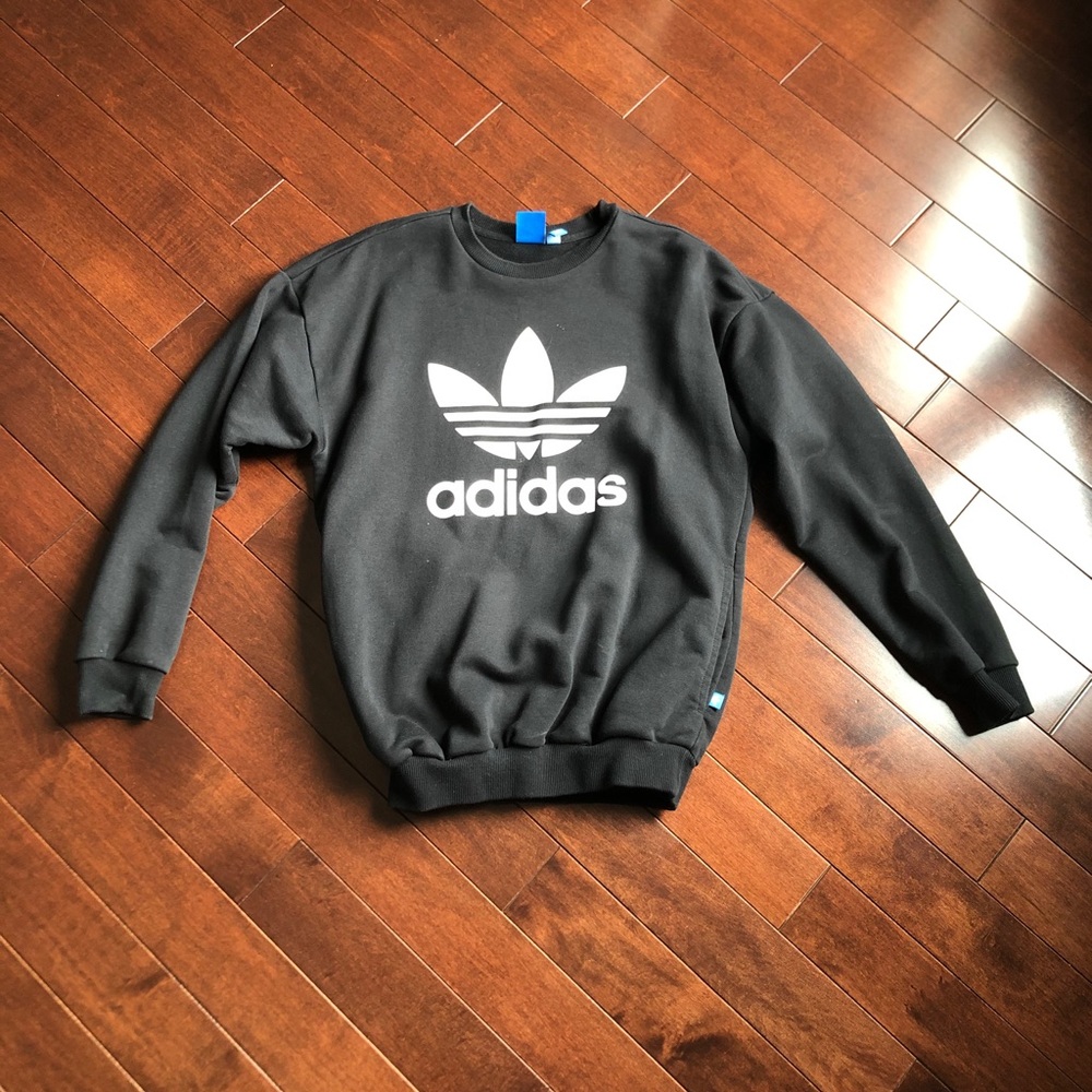 Adidas sweater
